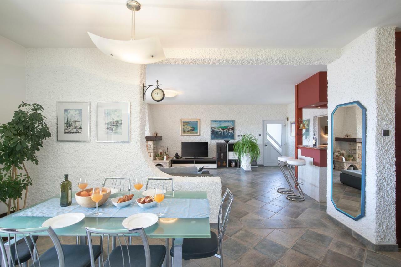 Horizont View Apartment Pula Exterior photo